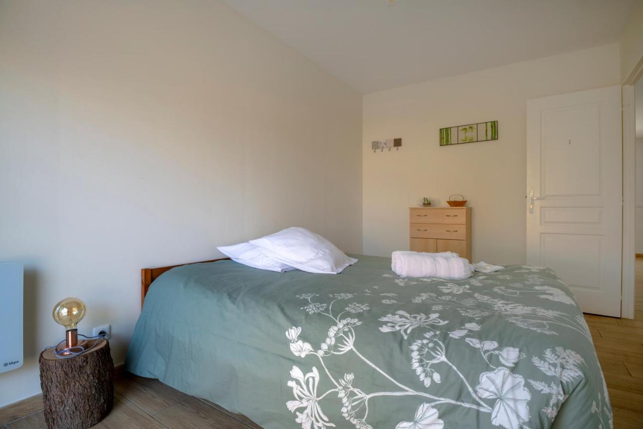 Chambre Privee Chez Les Maisons Loli'Days Saint-Médard-en-Jalles Exterior foto